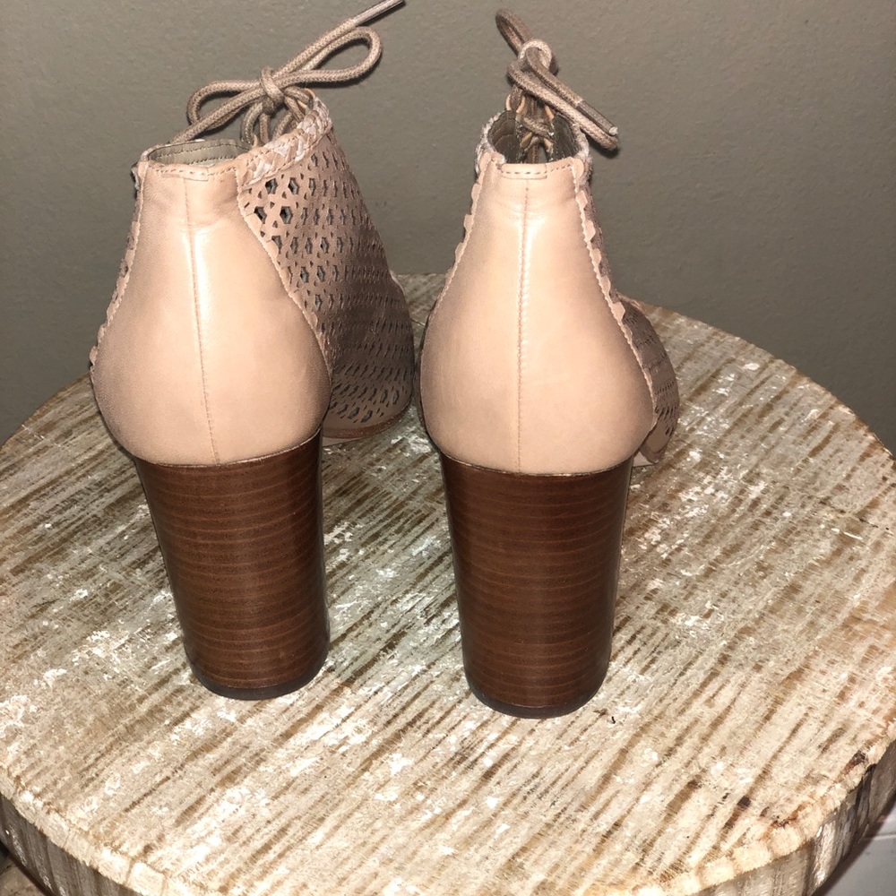 Via Spiga GracieBlock Heels lace up